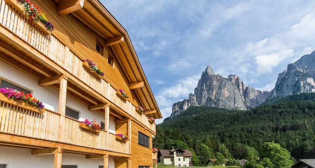 Haus Bernard Apartment Siusi Bagian luar foto