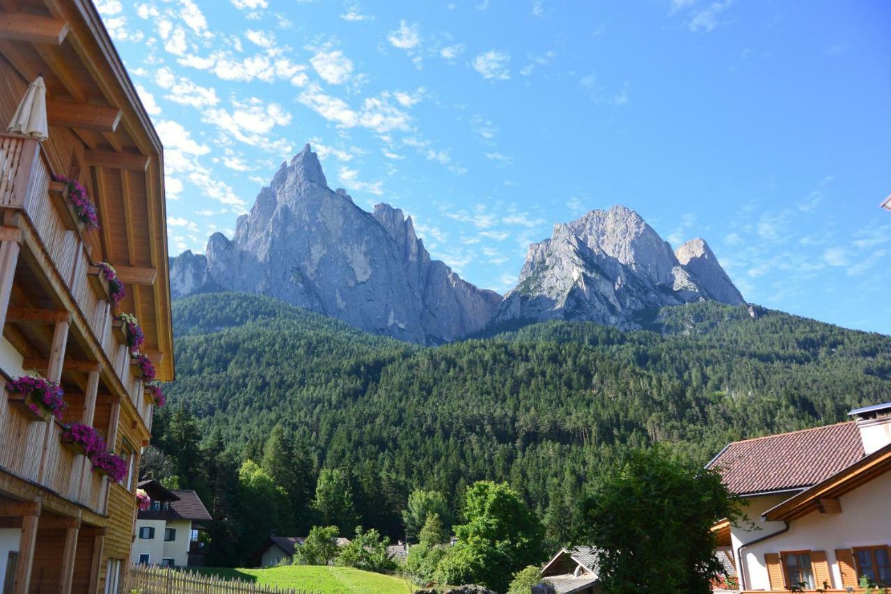 Haus Bernard Apartment Siusi Bagian luar foto